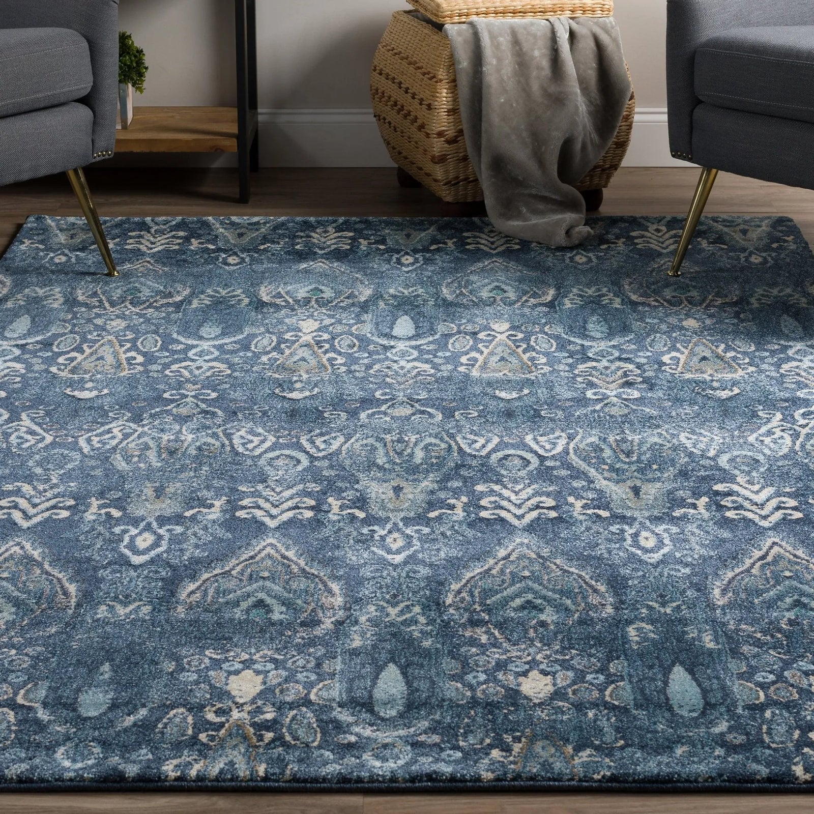 Geneva GV315 Navy Rug - Baconco