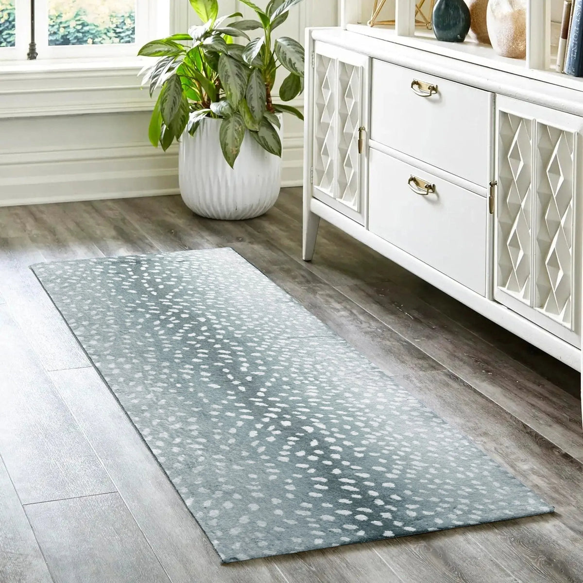 Akina AK3 Flannel Rug - Baconco