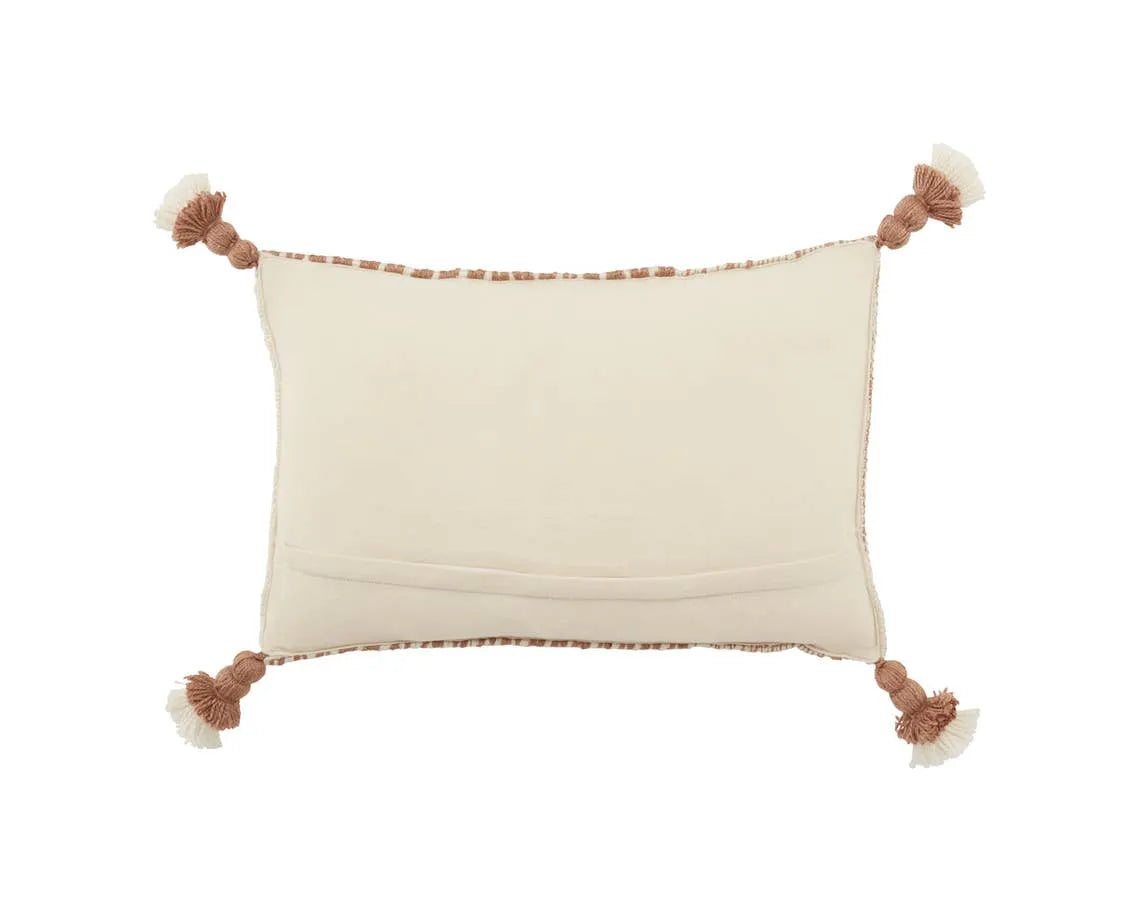 Armour ARM02 Tan/Ivory Pillow - Baconco