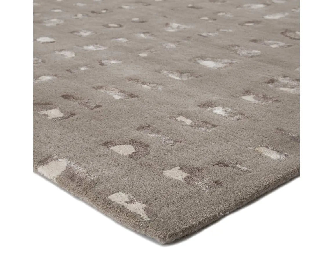 Baroque BQ42 Oliva Gray / Cream Rug - Baconco