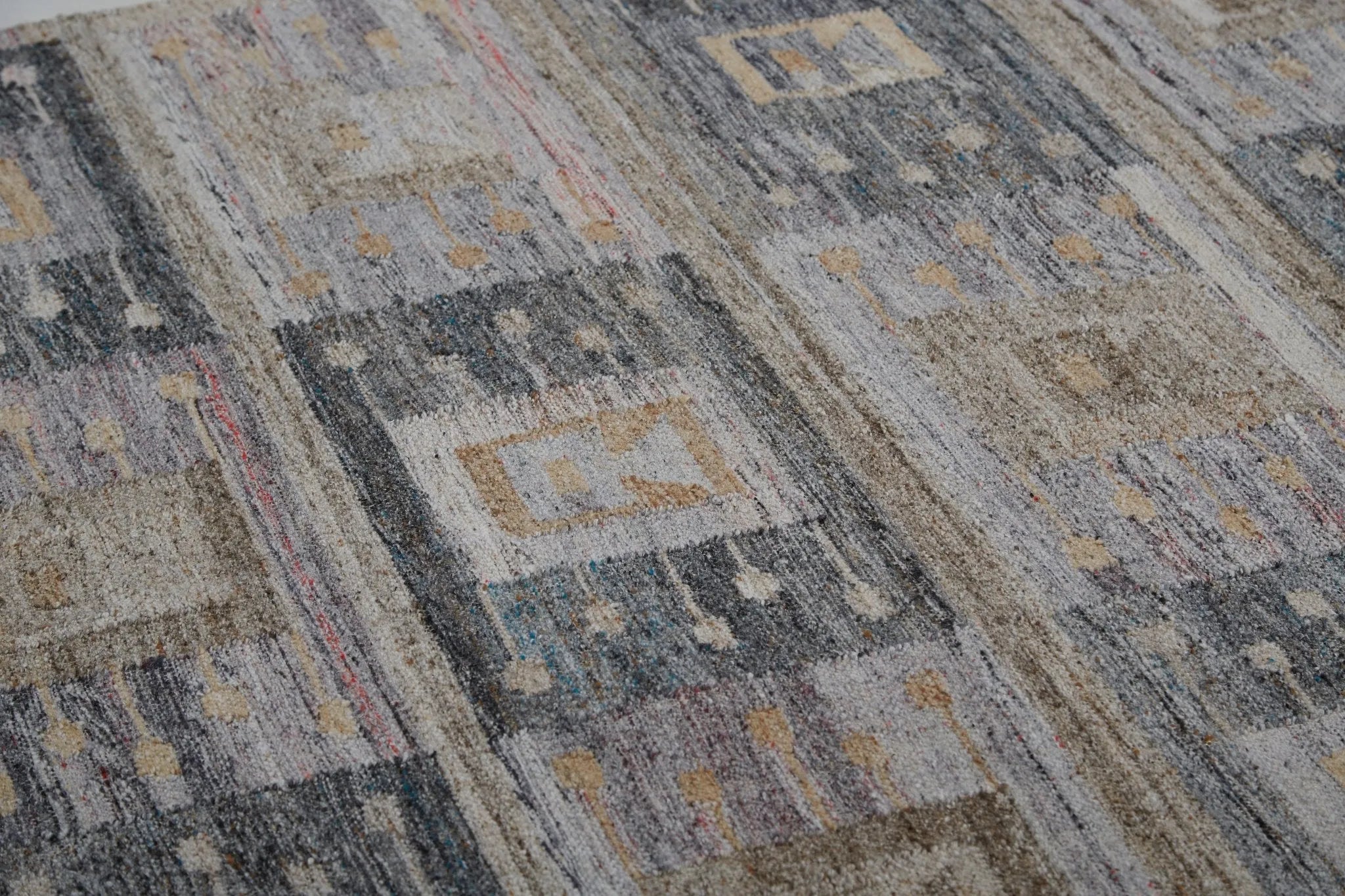 Beckett 8900816F Gray/Taupe Rug - Baconco