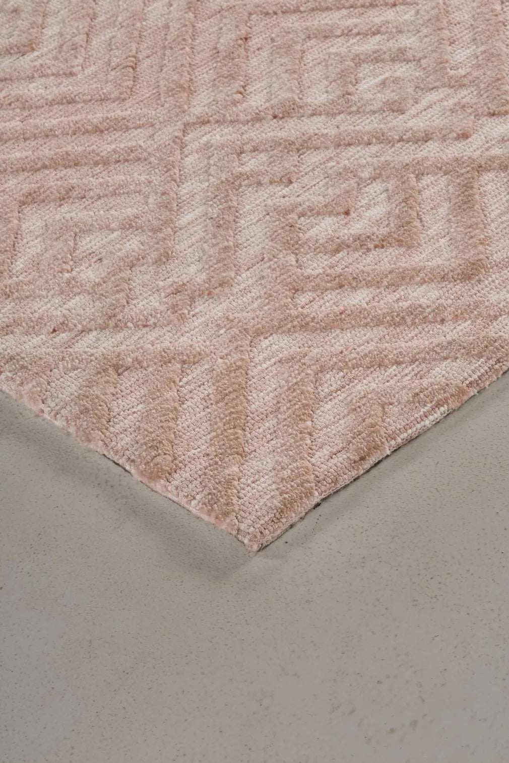 Colton 8792F Pink Rug - Baconco