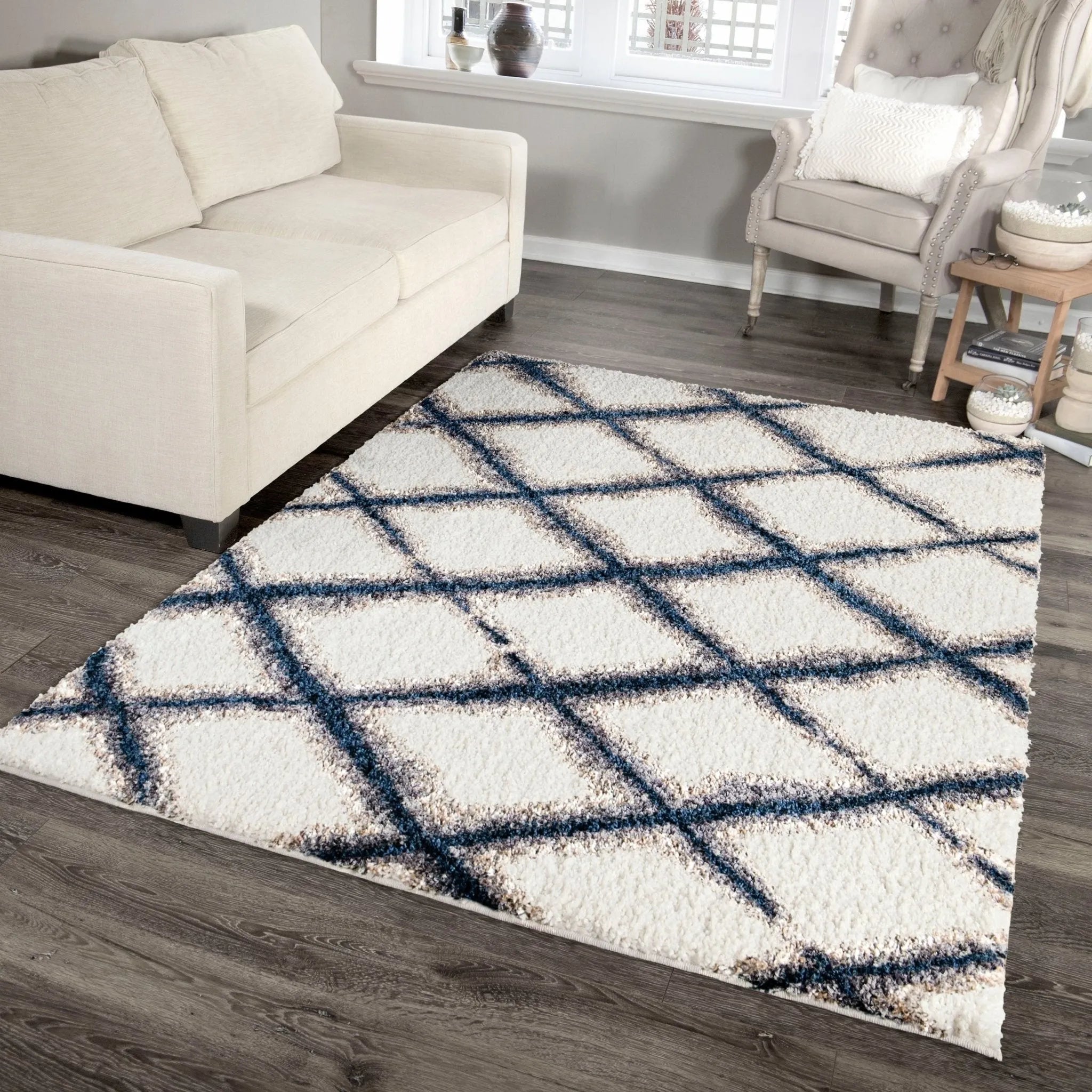 Cotton Tail 8308 Line Trellis White Rug - Baconco