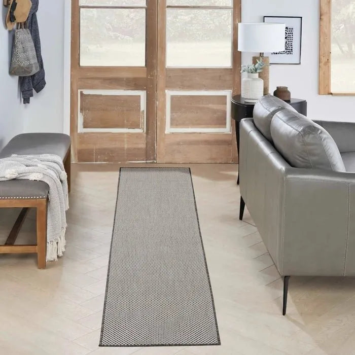 Courtyard COU01 Ivory/Charcoal Rug - Baconco