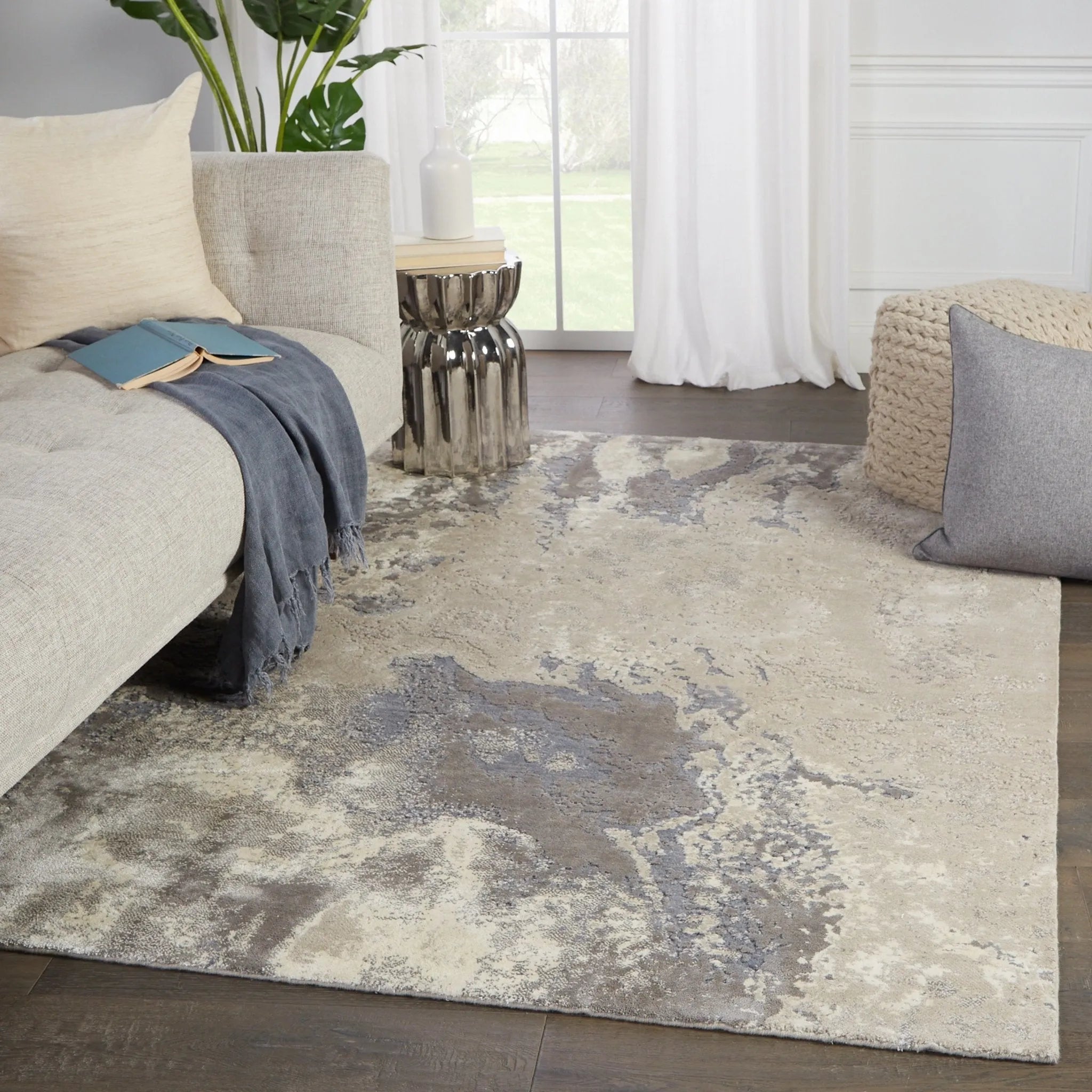 Delmara DLM02 Aegean Gray/Beige Rug - Baconco