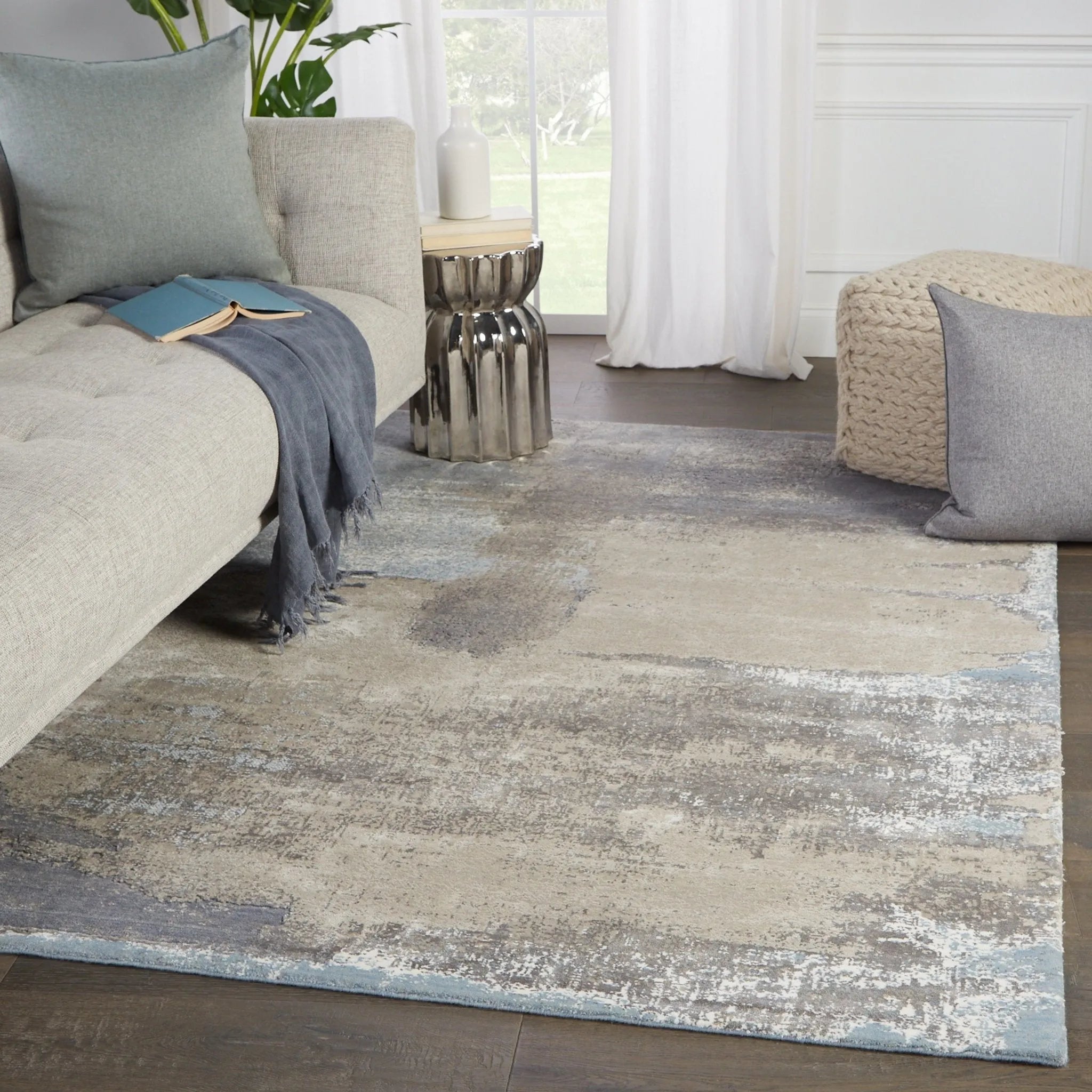 Delmara DLM03 Ionian Gray/Blue Rug - Baconco