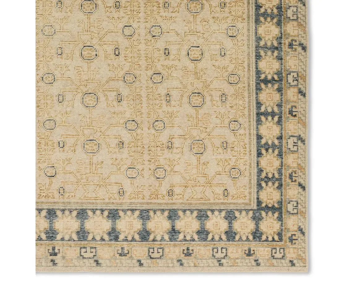 Eden EDE12 Tan Rug - Baconco