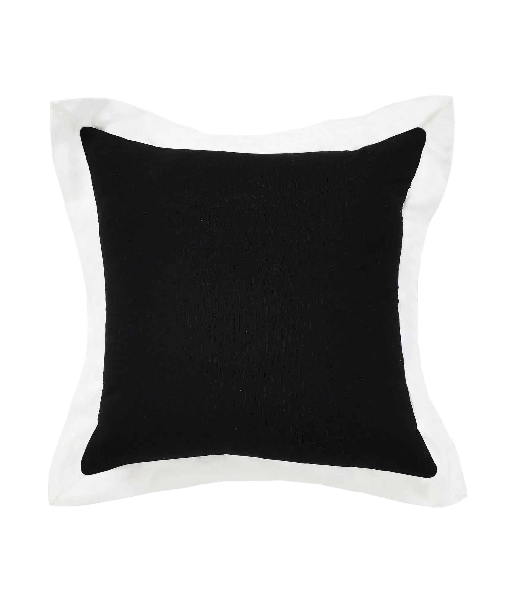 Empire Lr07728 Black/White Pillow - Baconco