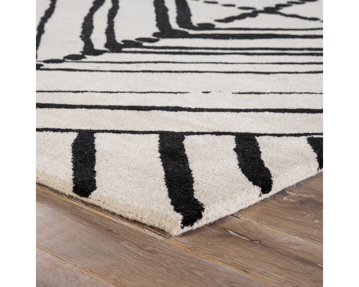 Etho by Nikki Chu ENK10 Gemma Turtledove / Jet Black Rug - Baconco