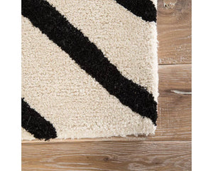 Etho by Nikki Chu ENK10 Gemma Turtledove / Jet Black Rug - Baconco