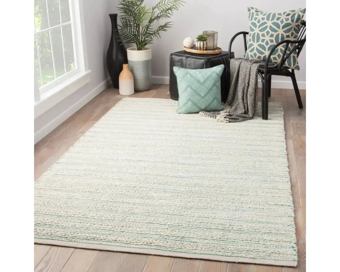 Himalaya HM27 Canterbury White / Turquoise Rug - Baconco