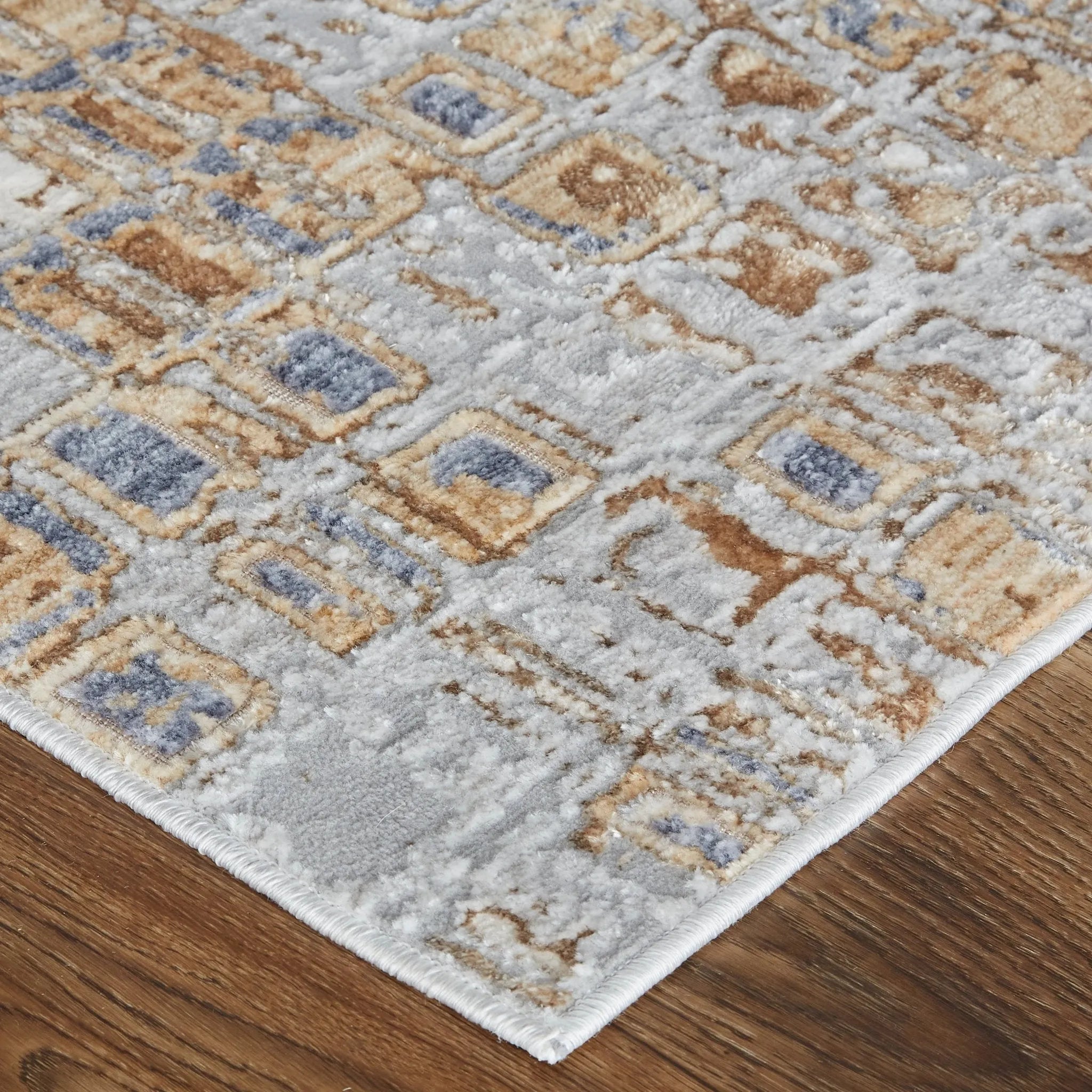 Laina LAI39G0F Tan/Ivory Rug - Baconco