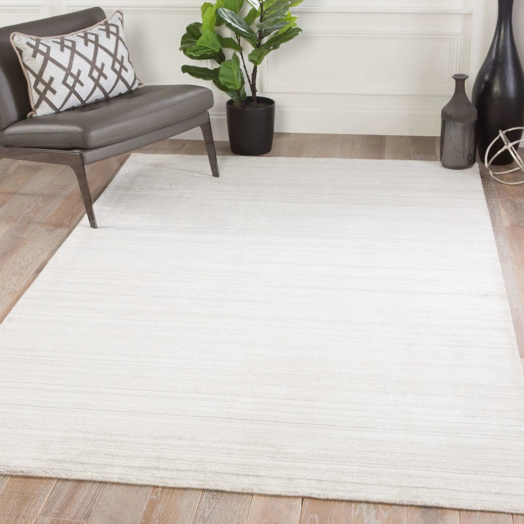 Lefka LEF06 Bellweather White Swan/Goat Rug - Baconco