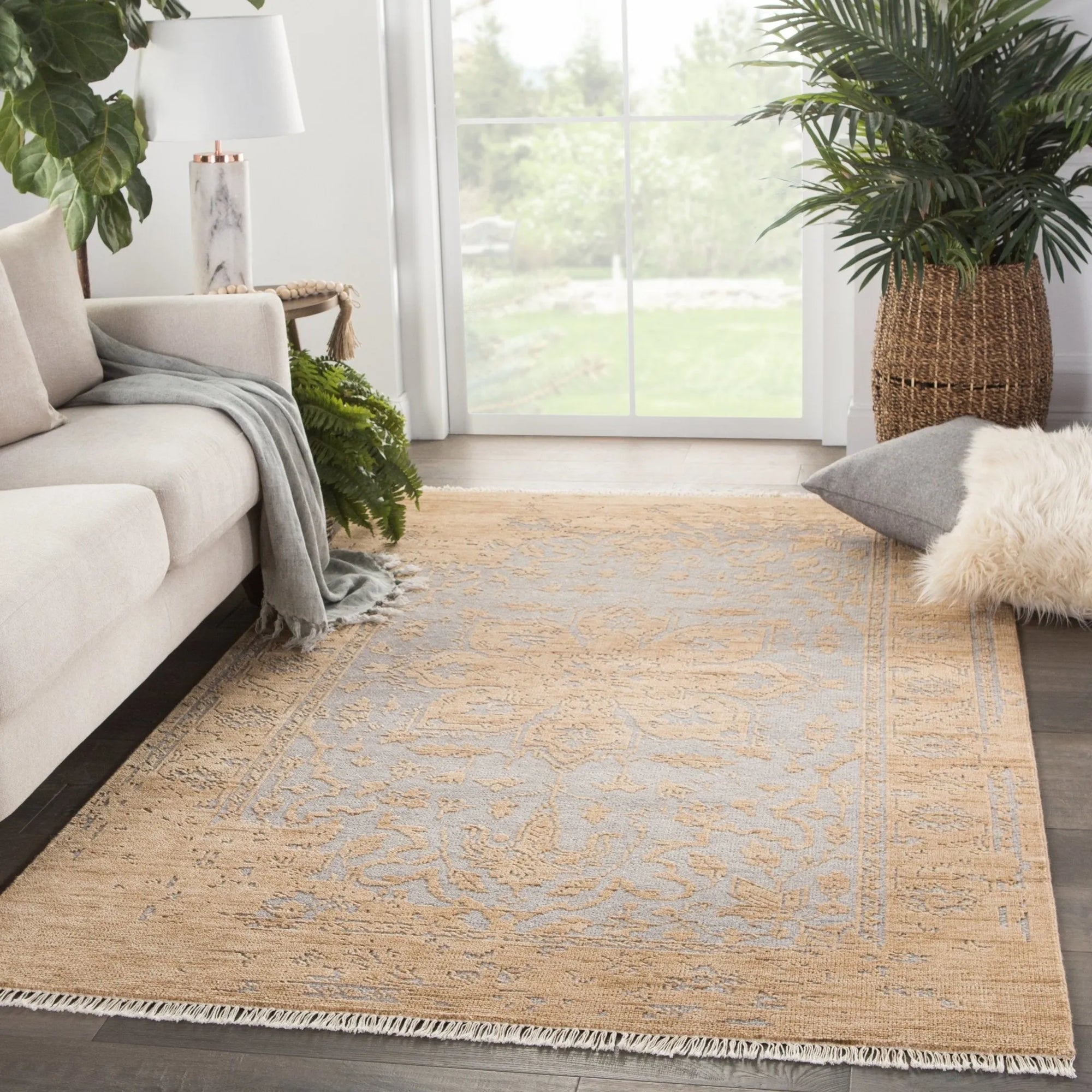 Liberty LIB07 Abington Tan/Gray Rug - Baconco