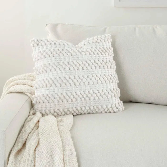 Lifestyle DC827 White Pillow - Baconco