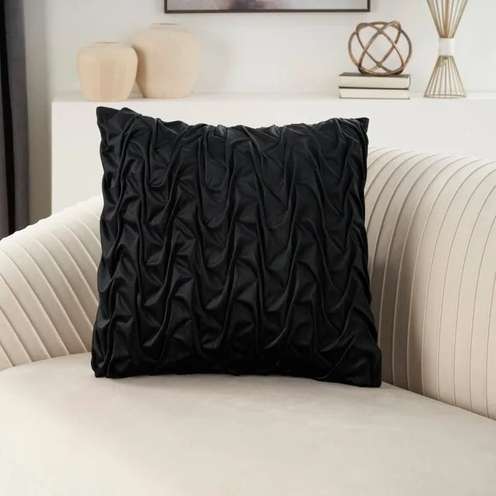 Lifestyle L0064 Black Pillow - Baconco