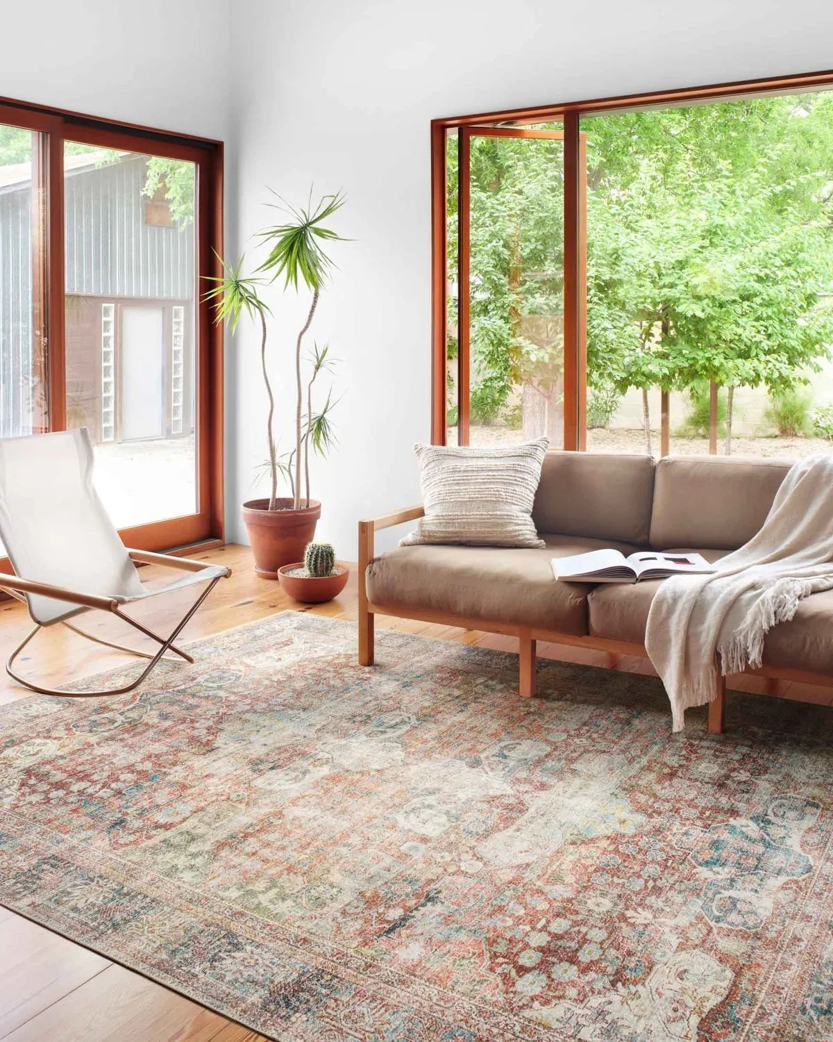 Loren LQ 14 Brick / Multi Rug - Baconco