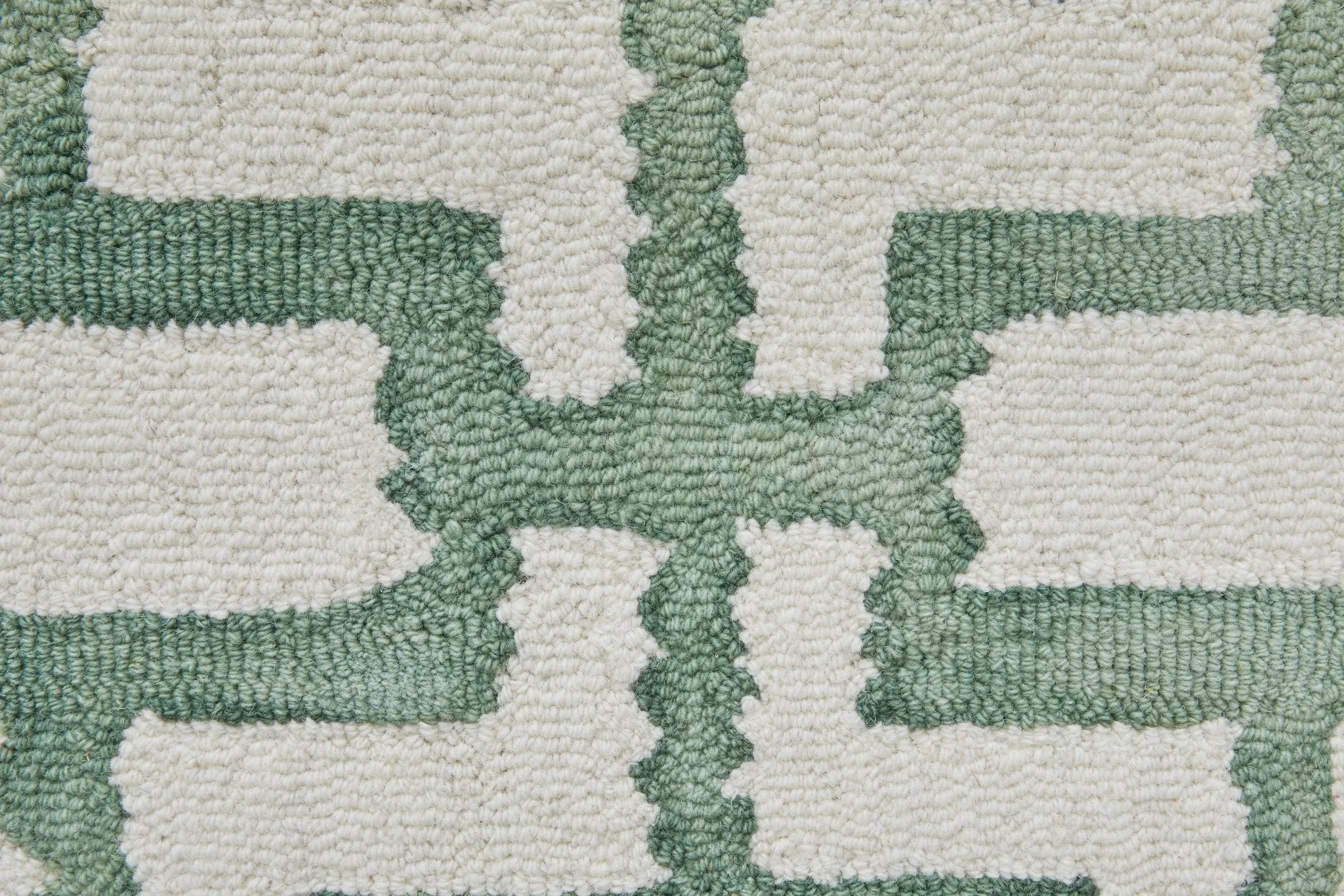 Lorrain 6108919F Ivory/Green Rug - Baconco