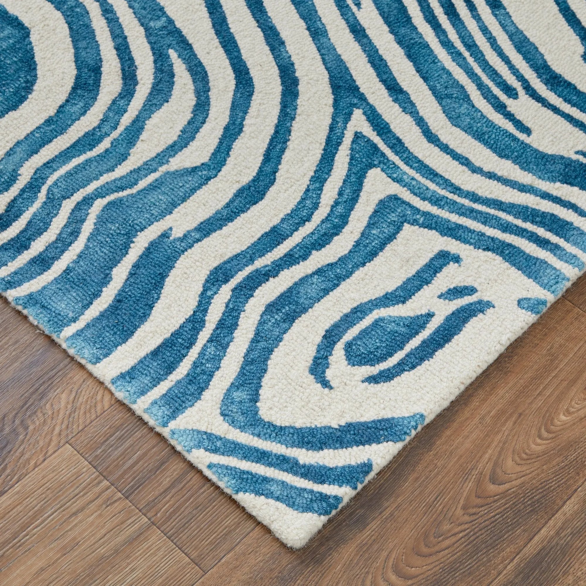 Lorrain 6108920F Blue/Ivory Rug - Baconco