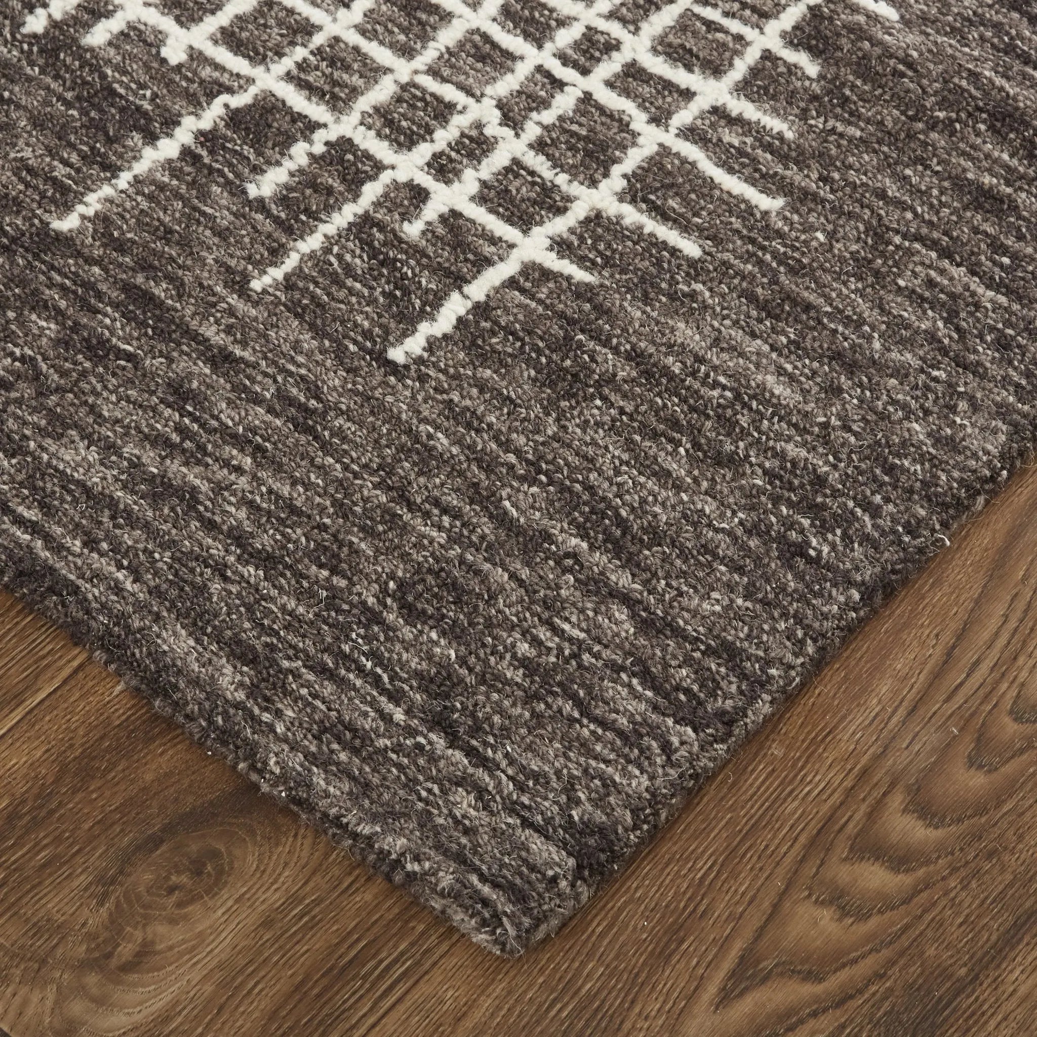 Maddox 8630F Brown/Ivory Rug - Baconco