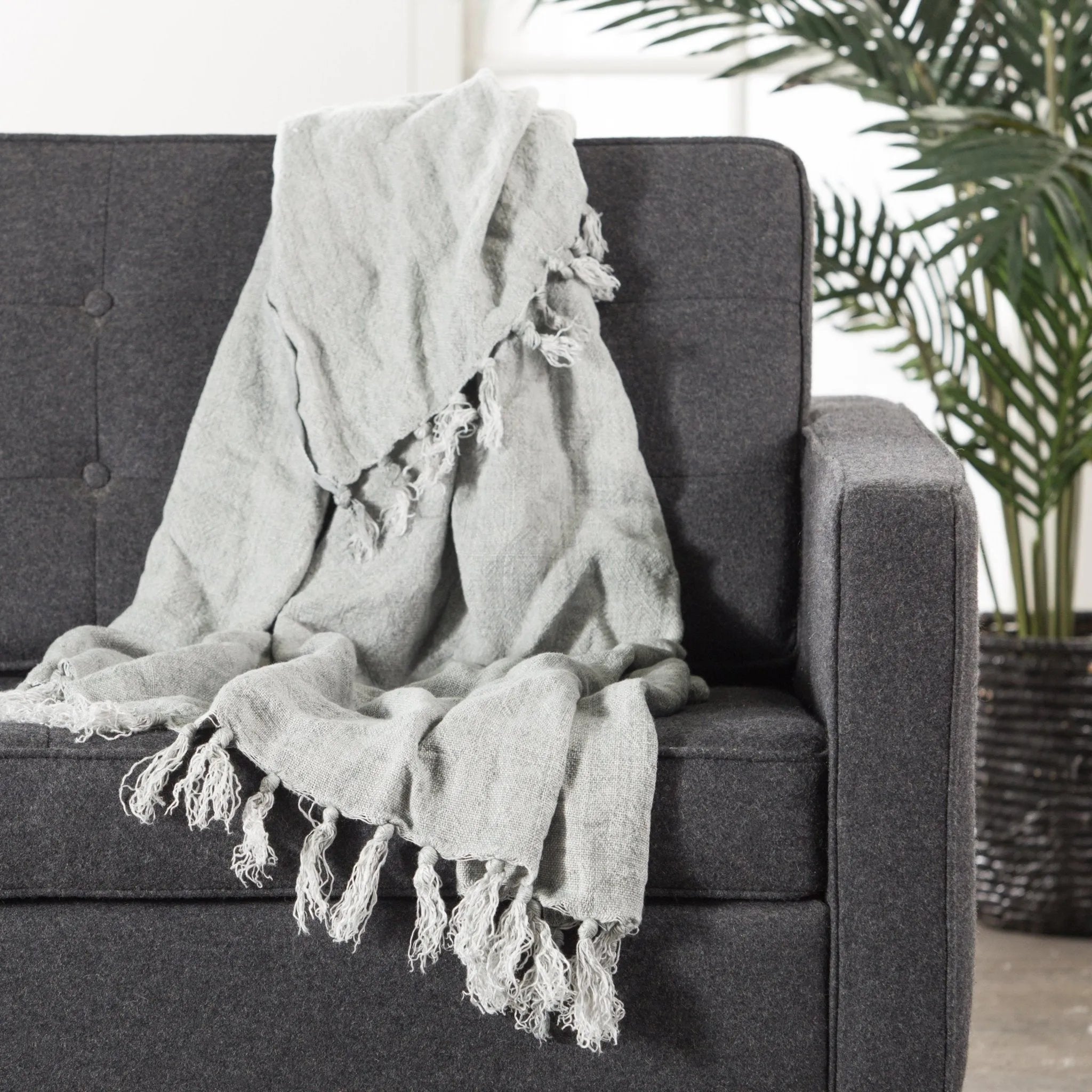 Madura MAU02 Lisabet Gray Throw Blanket - Baconco