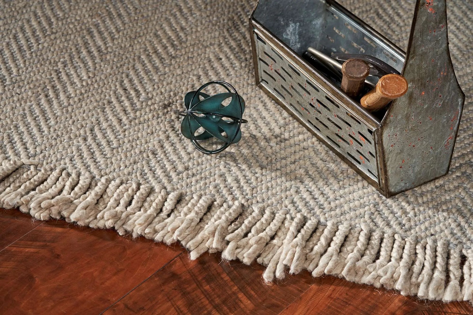 Maui 1343 Herringbone Oatmeal Rug - Baconco