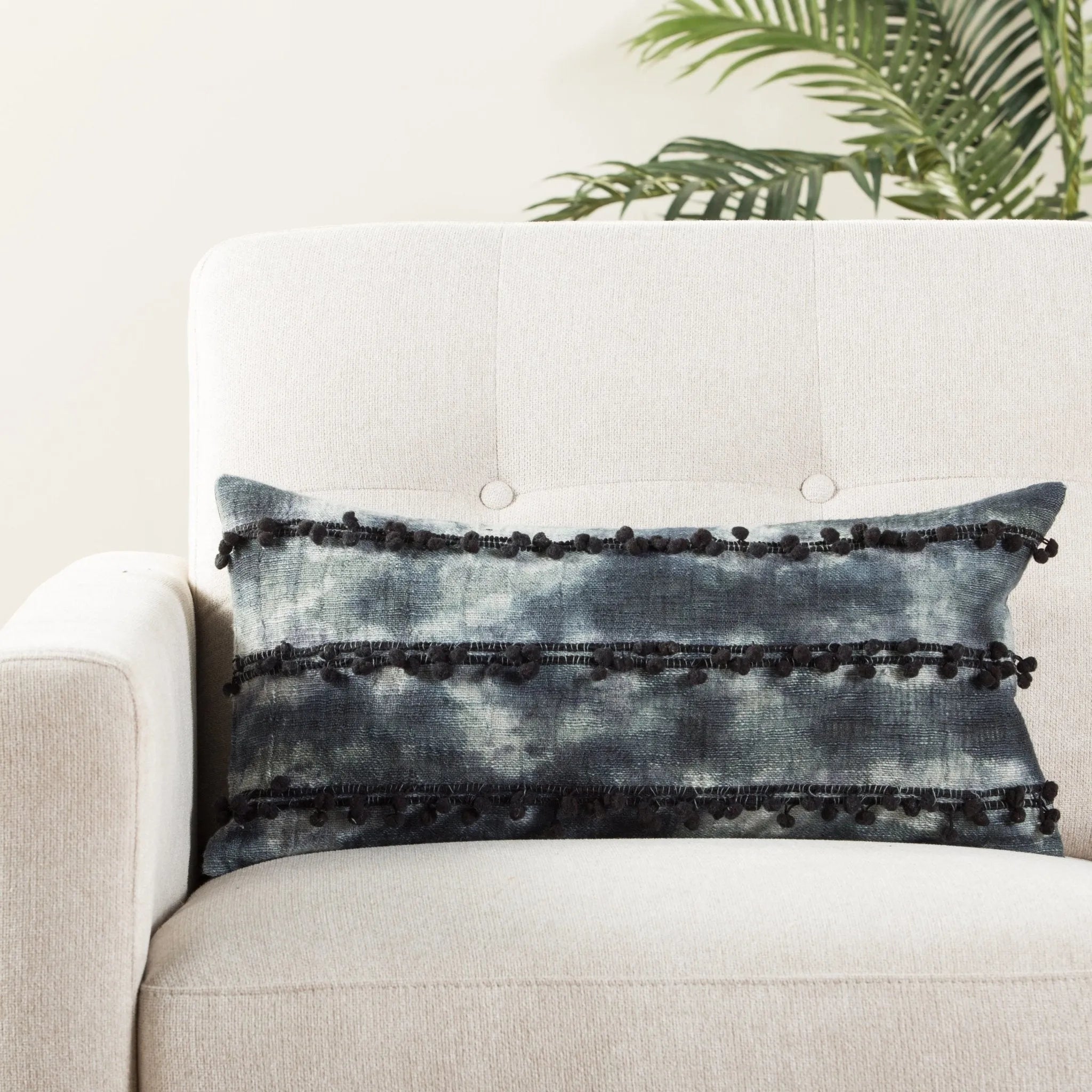 Mercado Mco03 Fera Indigo/White Pillow - Baconco