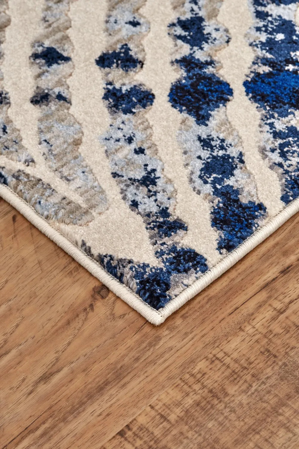 Milton 3469F Blue/Ivory Rug - Baconco