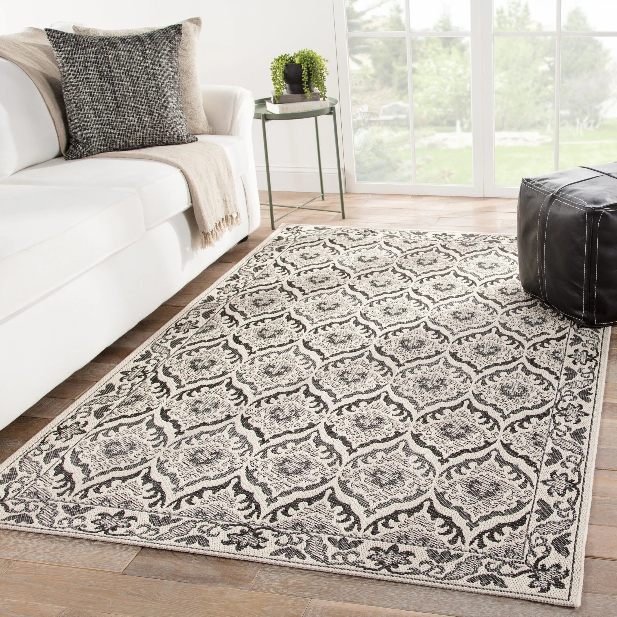 Monteclair MOC01 Laurel Dark Gray/Cream Rug - Baconco