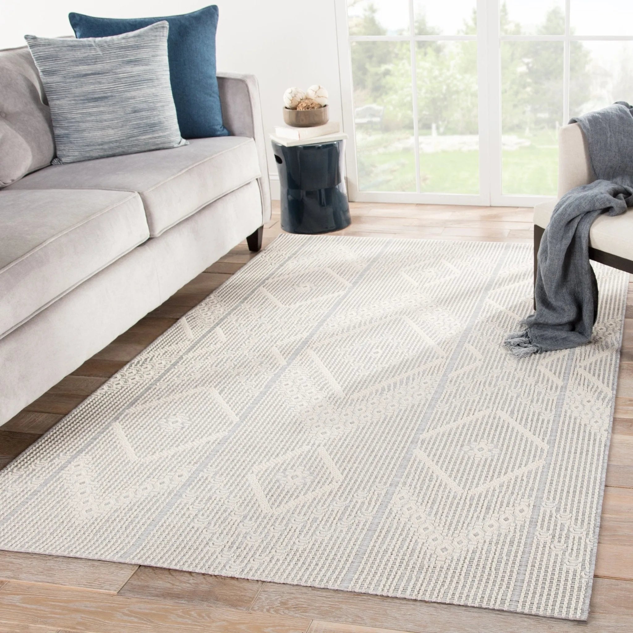 Monteclair MOC04 Shiloh Gray/Cream Rug - Baconco