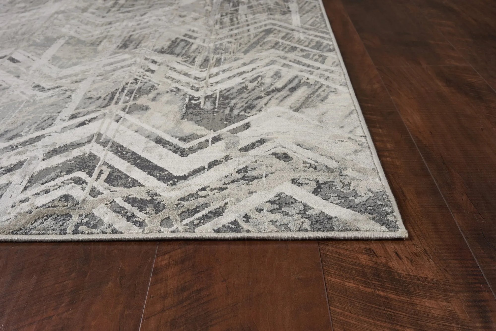 Montreal 4758 Chevron Grey Rug - Baconco