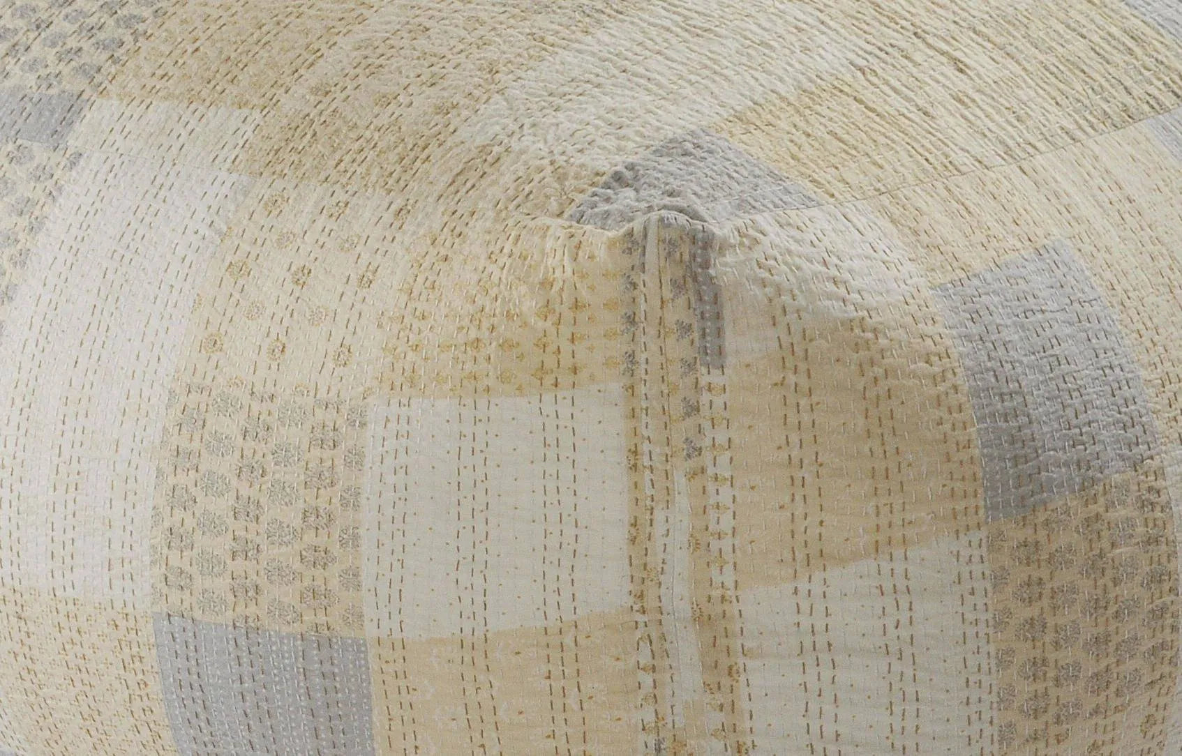 Neutral Oversized Kantha LR99727 Pouf - Baconco