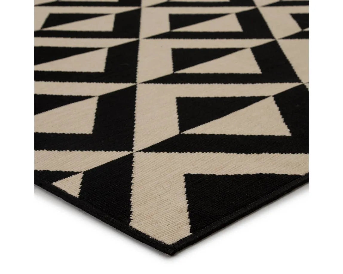 Patio PAO03 Marquise Black / Ivory Rug - Baconco