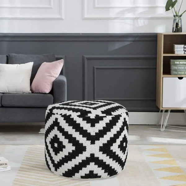 Quincy 34068BLK Black Pouf - Baconco