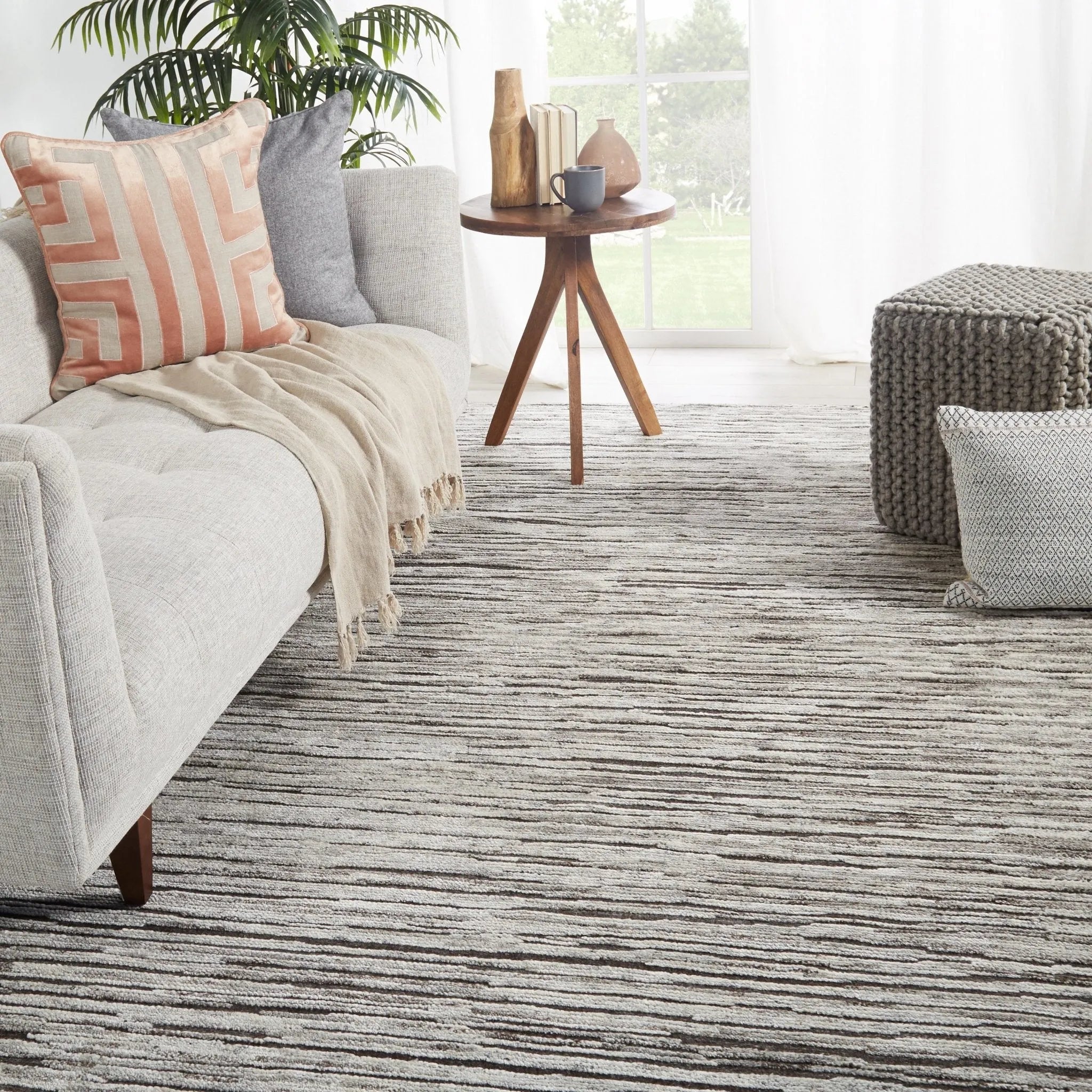 Reign Rei13 Ramsay Dark Gray/Ivory Rug - Baconco