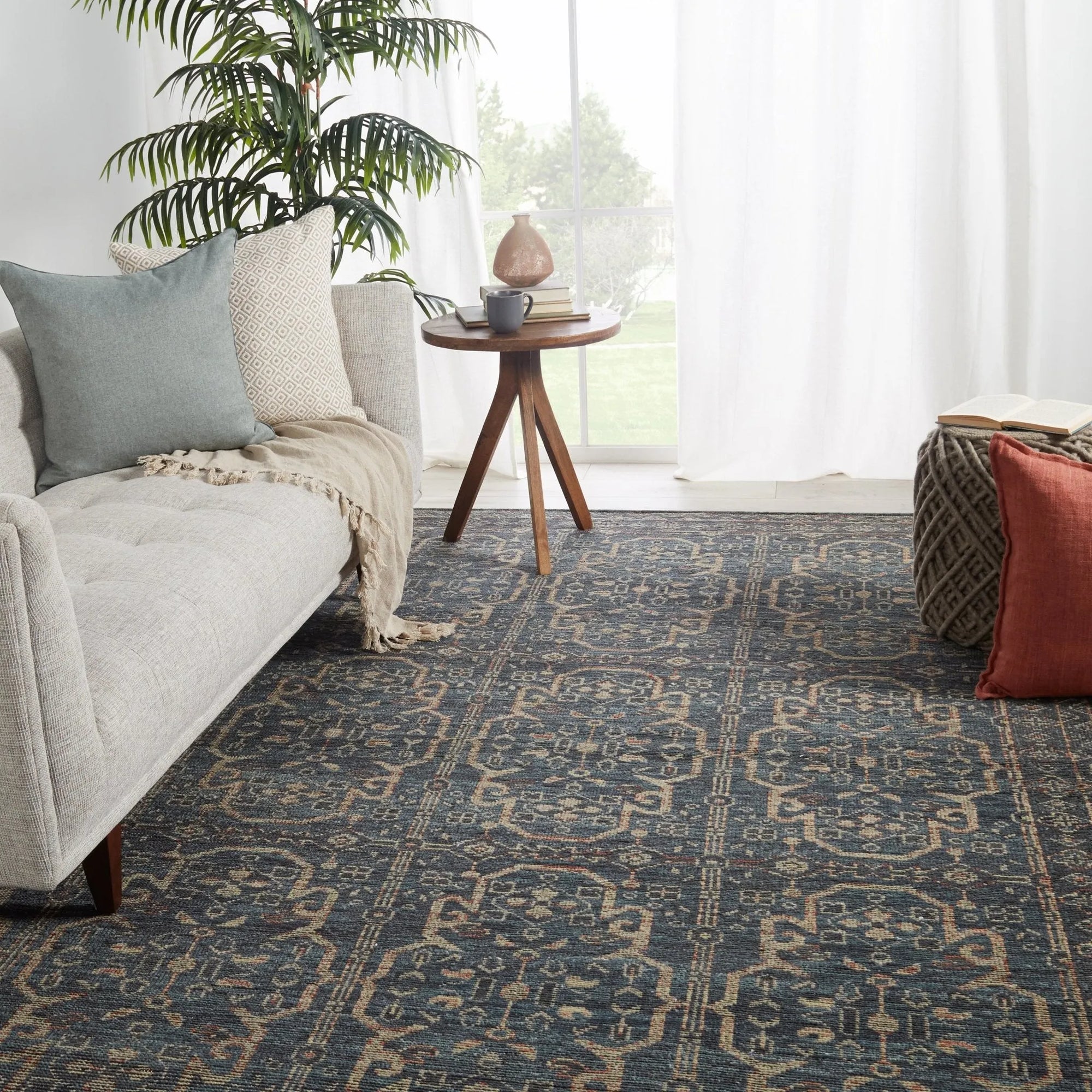 Rhapsody Rha06 Reynir Blue/Red Rug - Baconco