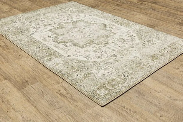 Savoy 28108 Green/Ivory Rug - Baconco