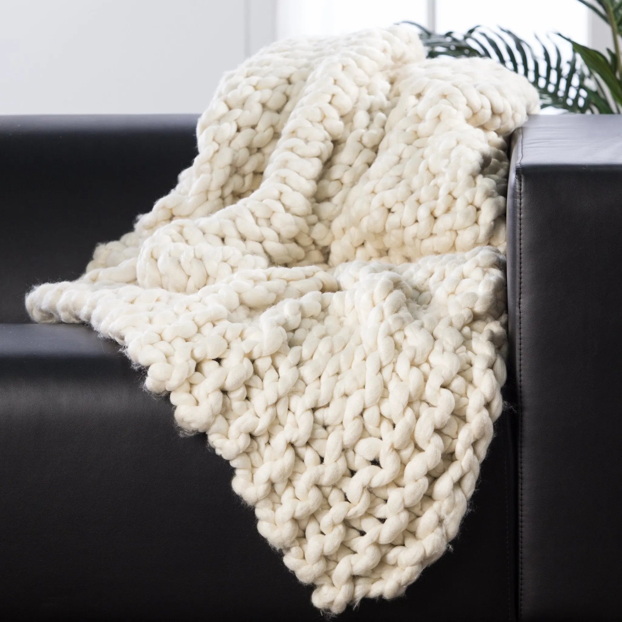 Sublime By Nikki Chu SBK07 Aya Ivory Throw Blanket - Baconco