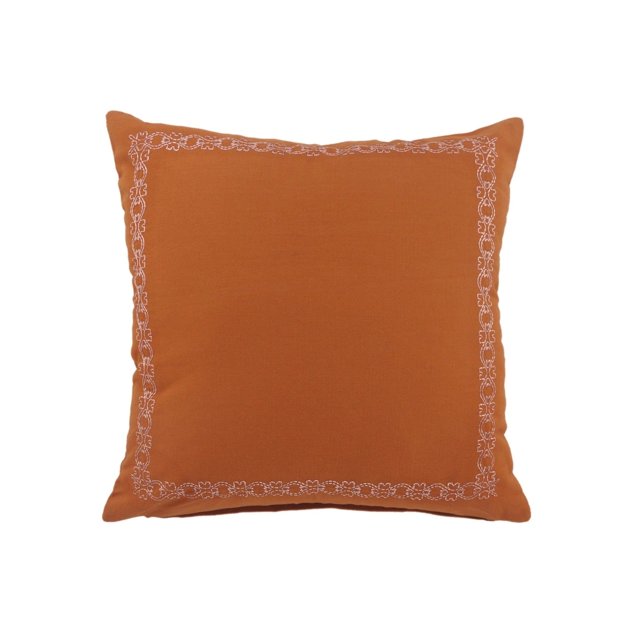 Sundaze Lr07672 Cinnamon Pillow - Baconco