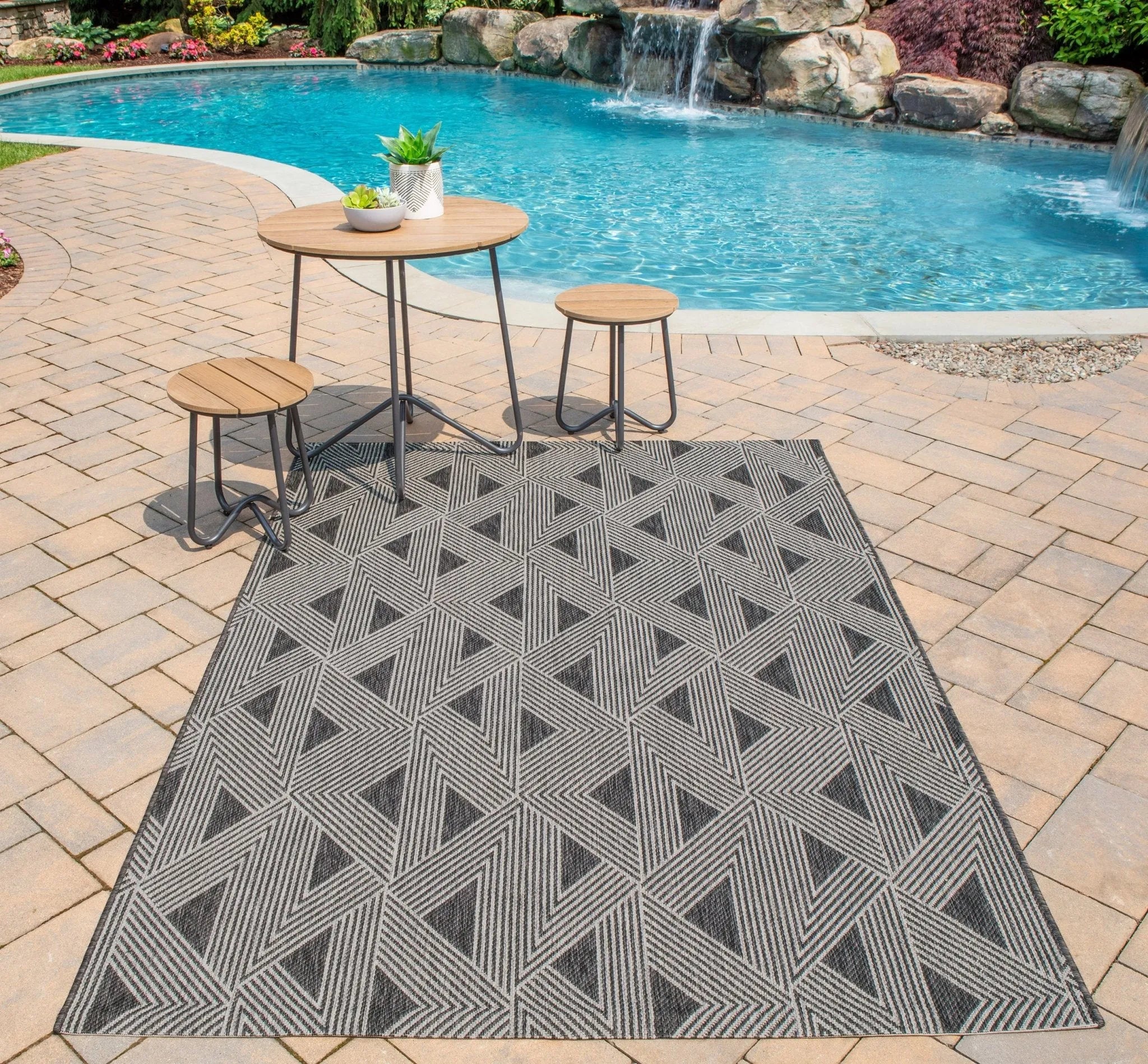 Villa By Novogratz Vi-06 Como Charcoal Rug - Baconco