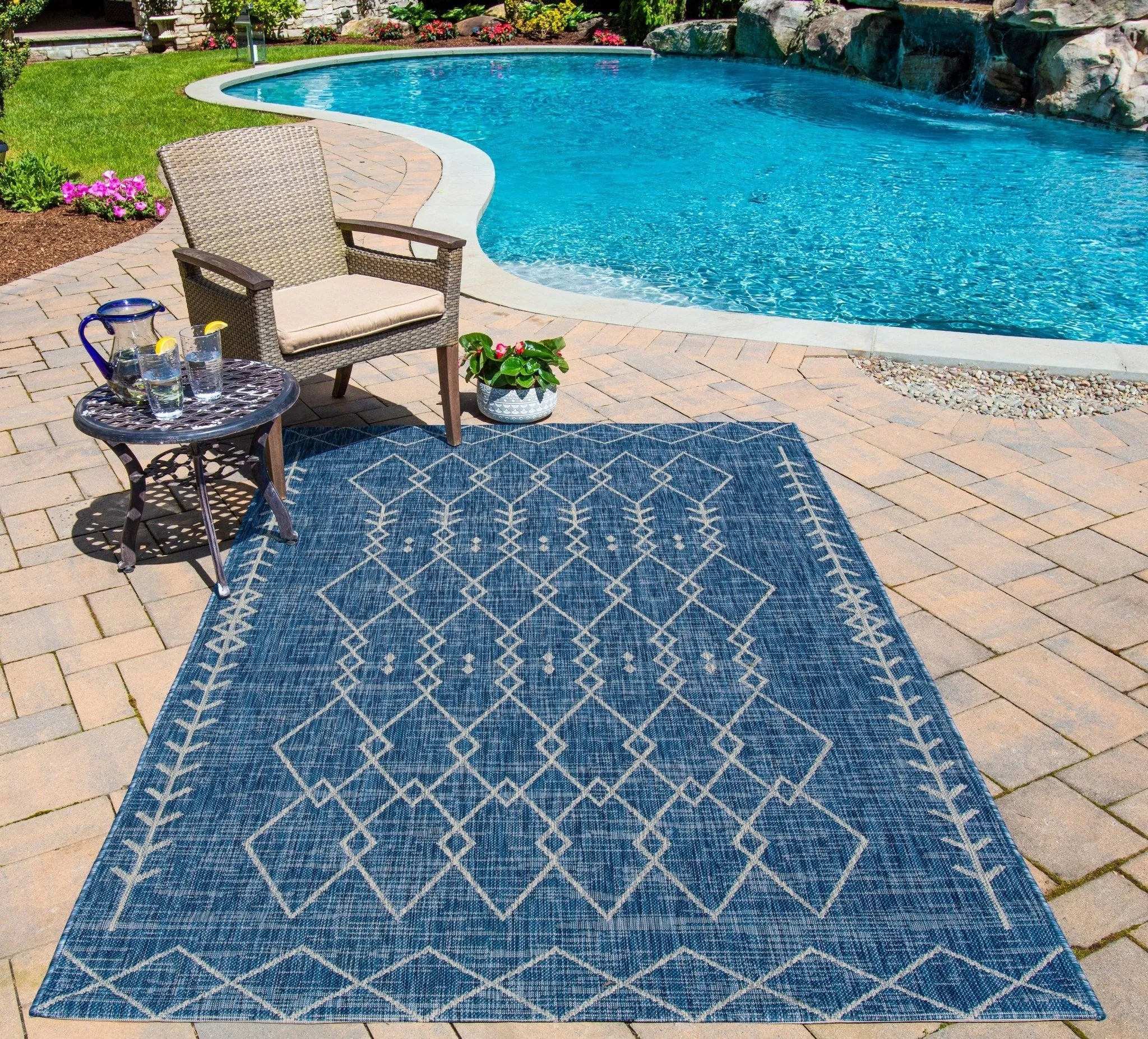 Villa By Novogratz Vi-08 Monaco Blue Rug - Baconco