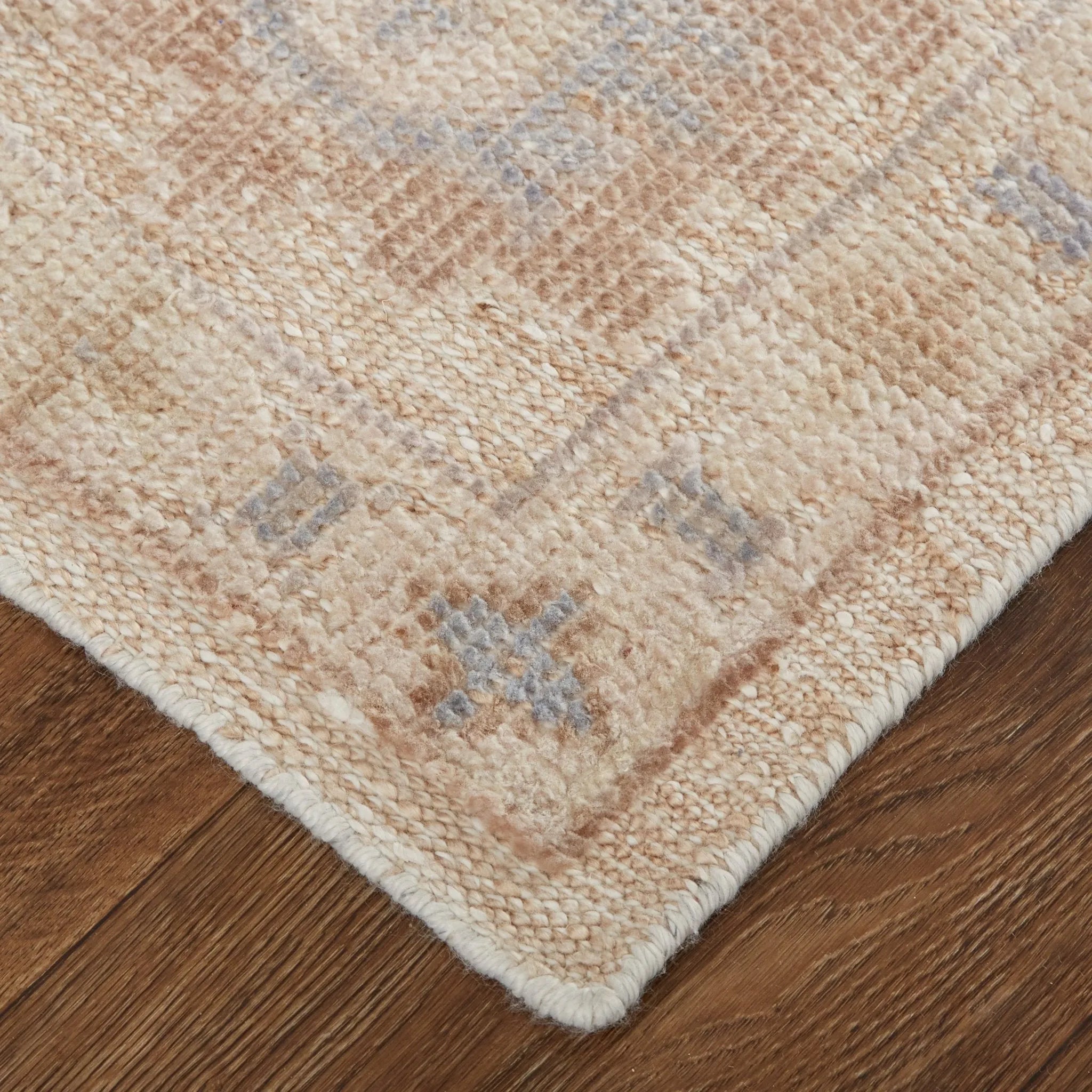 Wendover 6862F Tan/Blue Rug - Baconco