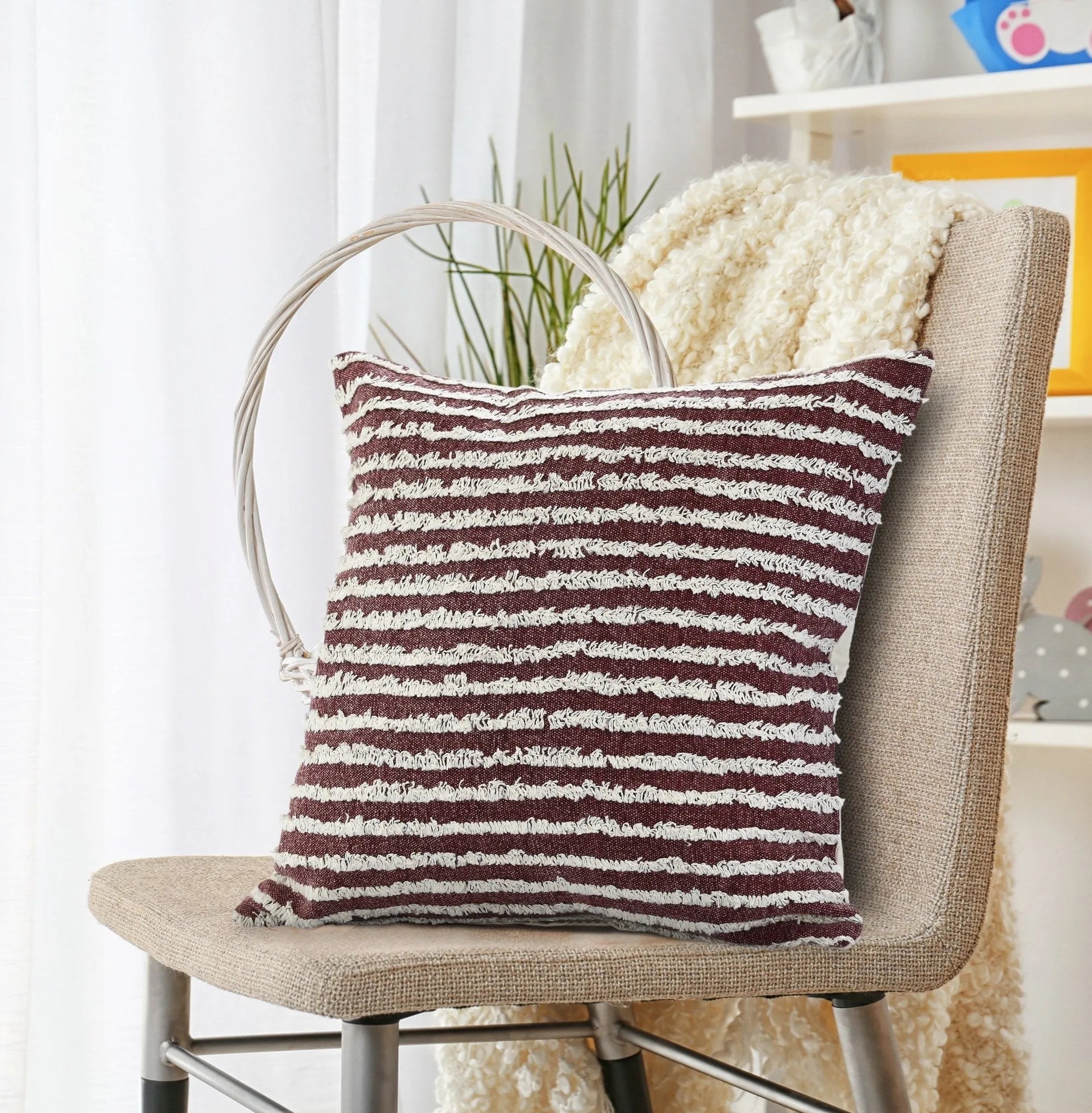 Wispy Ways Lr07712 Merlot/Cream Pillow - Baconco