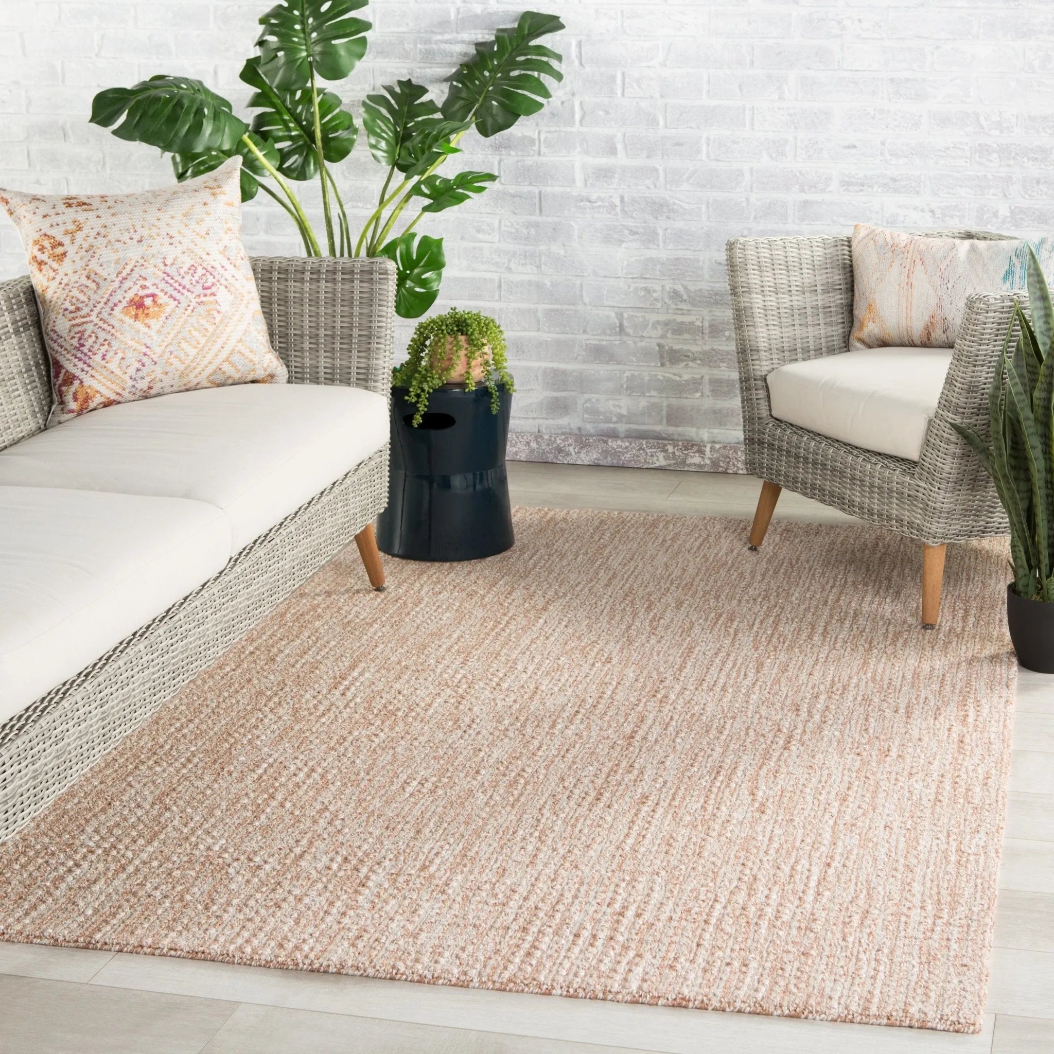 Wisteria Wsr03 Jardin Tan/White Rug - Baconco